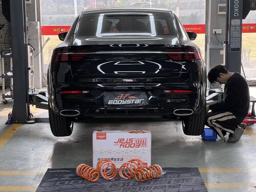 ultimo caso aziendale circa 2024 Geely Xingrui 1.5T aggiornato con Sport Short Springs: doppio miglioramento nella postura e nella maneggevolezza