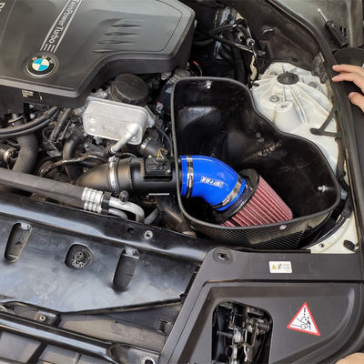 Kit di assunzione di potenza di cavallo in fibra di carbonio per BMW 2.0T
