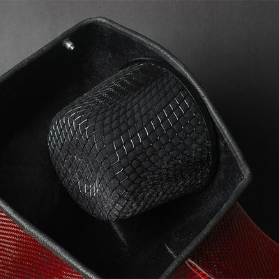 Airbox in fibra di carbonio per l'alimentazione di Toyota Reiz