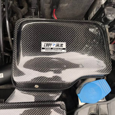 Kit di aspirazione dell'aria in fibra di carbonio ottimizzato per il flusso d'aria per l'Audi A3 1.4T (EA211) 14-19 a basso consumo di carburante con qualità testata al 100%