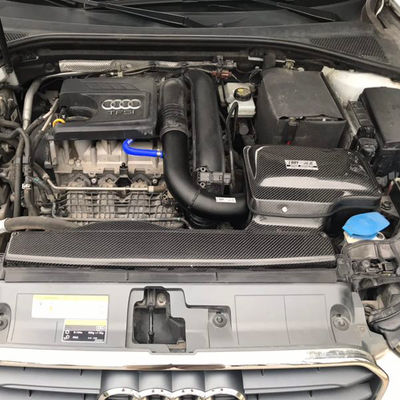 Kit di aspirazione dell'aria in fibra di carbonio ottimizzato per il flusso d'aria per l'Audi A3 1.4T (EA211) 14-19 a basso consumo di carburante con qualità testata al 100%