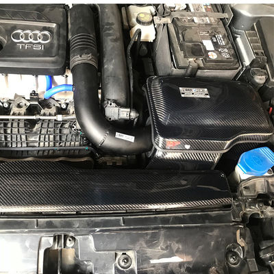 Kit di aspirazione dell'aria in fibra di carbonio ottimizzato per il flusso d'aria per l'Audi A3 1.4T (EA211) 14-19 a basso consumo di carburante con qualità testata al 100%